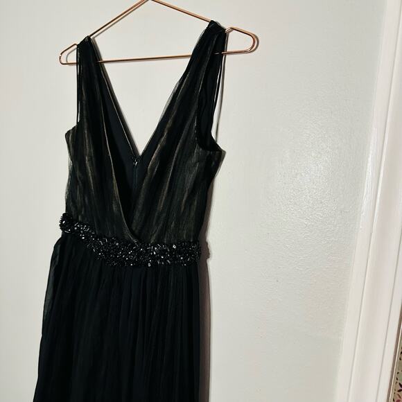 Badgley Mischka Black pleated Tulle Chiffon V-neck Gown size 2 - Picture 12 of 16